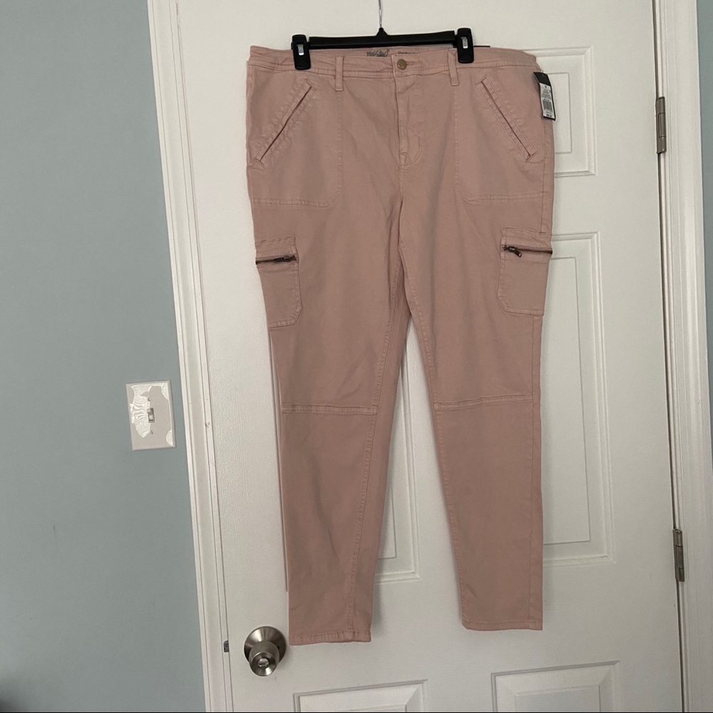 Plus size mid rise pant - Picture 1 of 2